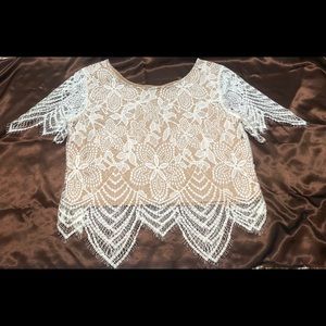 Express cream and nude crop top